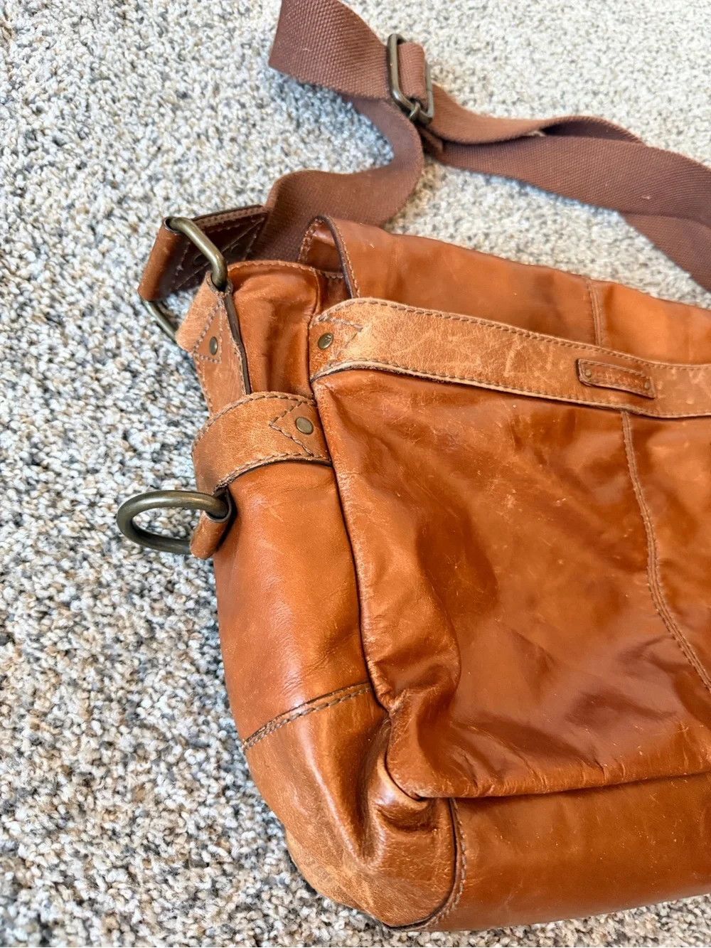 Fossil Cognac Brown Leather Messenger Bag with Adjustable Strap